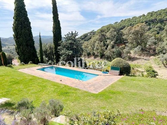 Foto 2 de Casa en venta en Sant Iscle de Vallalta de 4 habitaciones con terraza y piscina
