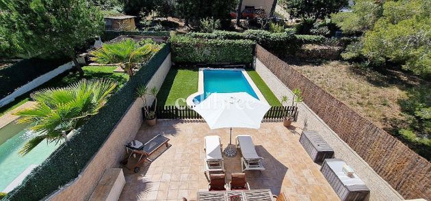 Foto 1 de Casa adossada en venda a Urbanitzacions del sud de 4 habitacions amb piscina i balcó