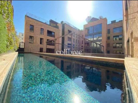 Foto 2 de Àtic en venda a El Raval de 2 habitacions amb terrassa i piscina