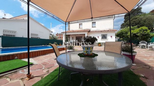 Foto 1 de Xalet en venda a Sant Pere de Vilamajor de 4 habitacions amb terrassa i piscina