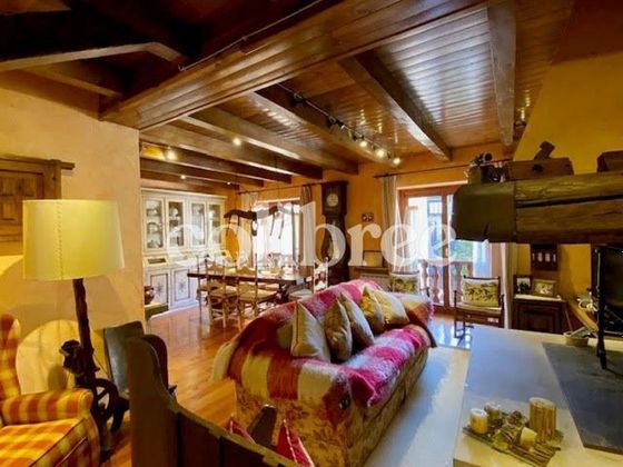 Foto 2 de Casa en venda a Vielha e Mijaran de 4 habitacions amb garatge i aire acondicionat