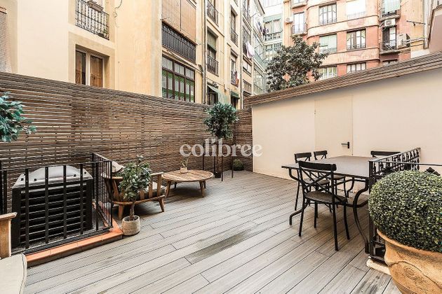 Foto 1 de Piso en venta en La Dreta de l'Eixample de 3 habitaciones con terraza y balcón