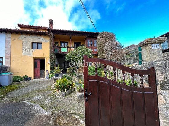 Foto 2 de Casa adossada en venda a Ruiloba amb terrassa i balcó