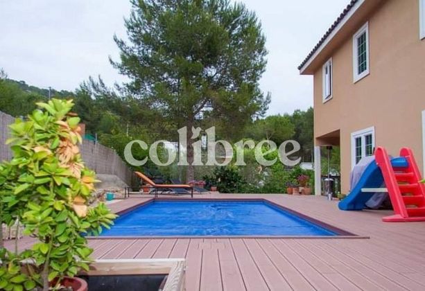 Foto 2 de Alquiler de chalet en Mas Mestre de 4 habitaciones con terraza y piscina