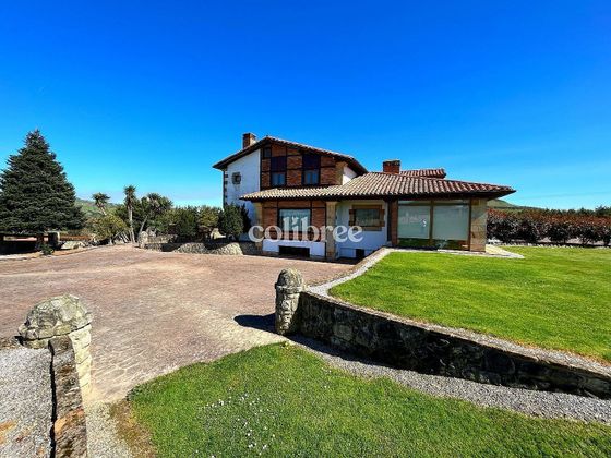 Foto 2 de Xalet en venda a Santillana del Mar de 17 habitacions amb terrassa i piscina