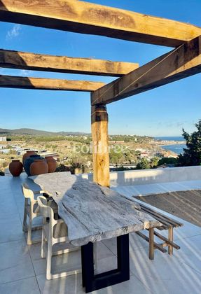 Foto 1 de Casa en venda a Arenys de Mar de 3 habitacions amb terrassa i piscina