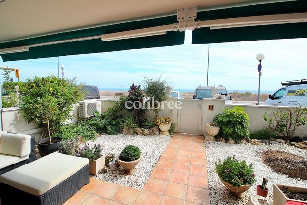 Foto 2 de Piso en venta en Botigues de Sitges - Garraf de 3 habitaciones con terraza y piscina
