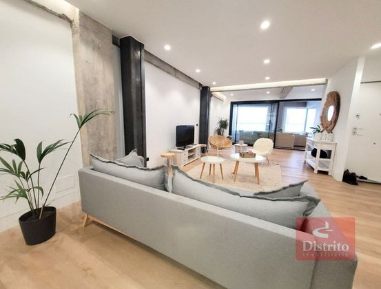 Foto 2 de Piso en venta en Castilla - Hermida de 2 habitaciones con terraza y calefacción