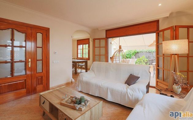 Foto 1 de Casa en venda a Premià de Dalt de 5 habitacions amb garatge i jardí