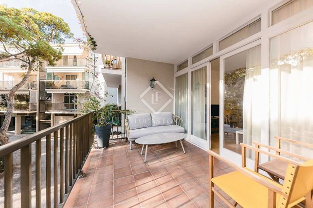 Foto 2 de Piso en venta en Gavà Mar de 3 habitaciones con terraza y piscina
