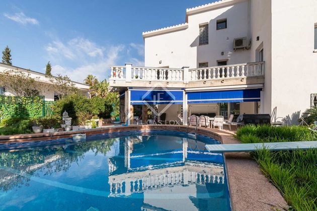Foto 1 de Casa adossada en lloguer a Montmar de 6 habitacions amb terrassa i piscina