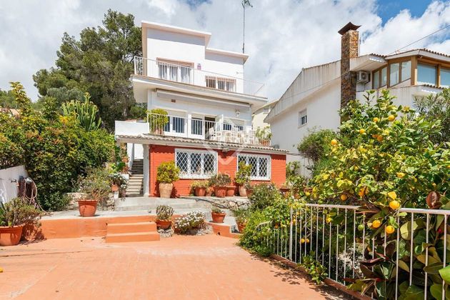 Foto 1 de Casa en venda a Montmar de 3 habitacions amb terrassa i garatge