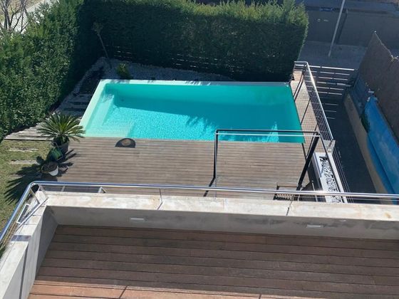 Foto 2 de Chalet en venta en Can Mates  - Volpelleres de 7 habitaciones con terraza y piscina