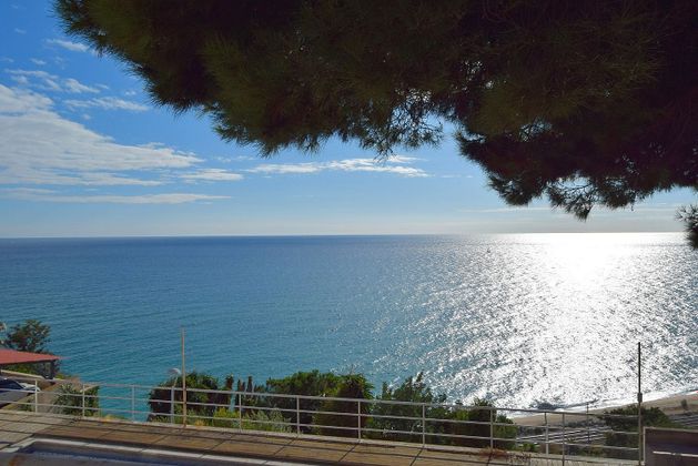 Foto 2 de Xalet en venda a Arenys de Mar de 6 habitacions amb terrassa i piscina