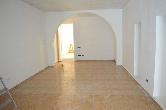 Foto 1 de Local en alquiler en Centre - Castellar del Vallès de 120 m²