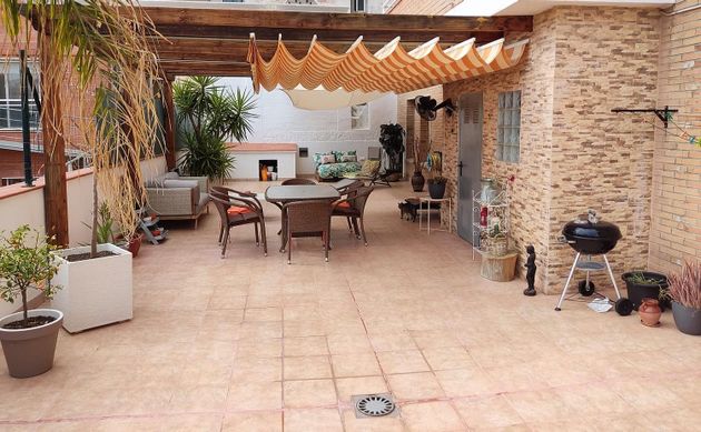 Foto 1 de Pis en venda a Centre - Castellar del Vallès de 3 habitacions amb terrassa i aire acondicionat