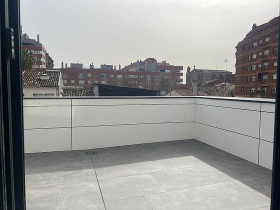 Foto 2 de Alquiler de piso en calle Lope de Vega de 2 habitaciones con terraza y balcón