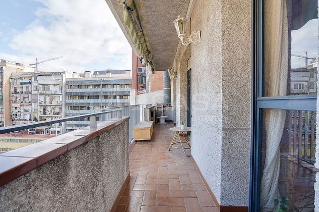 Foto 2 de Pis en venda a La Sagrada Família de 4 habitacions amb balcó i calefacció