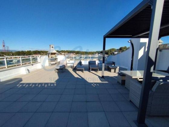 Foto 2 de Àtic en venda a Eixample de 2 habitacions amb terrassa i piscina