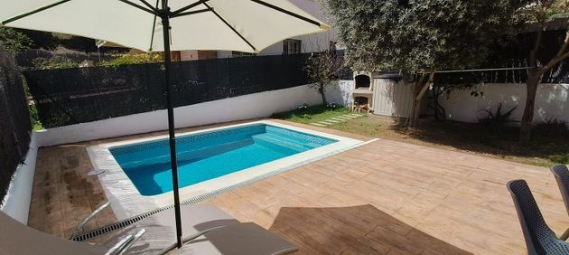 Foto 1 de Casa en venda a Segur de Calafell de 4 habitacions amb terrassa i piscina