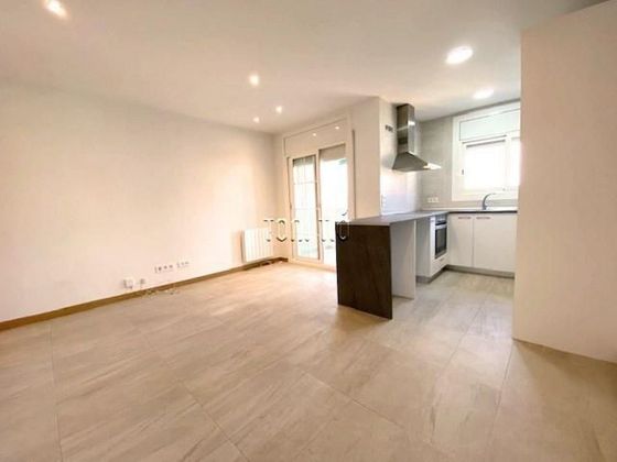 Foto 2 de Pis en venda a Centre - Sabadell de 3 habitacions amb terrassa i aire acondicionat