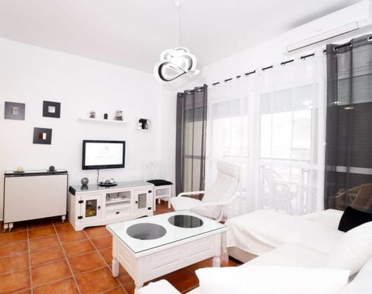 Foto 2 de Pis en lloguer a Centro - La Costilla de 2 habitacions amb terrassa i garatge