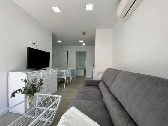 Foto 2 de Pis en lloguer a Centro - Vélez-Málaga de 2 habitacions amb aire acondicionat