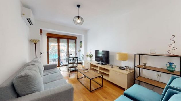 Foto 1 de Piso en alquiler en San Antón de 3 habitaciones con muebles y aire acondicionado