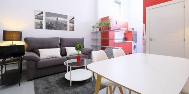 Foto 1 de Estudio en alquiler en Pueblo Nuevo con muebles y aire acondicionado