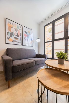 Foto 1 de Piso en alquiler en Ciutat Jardí de 1 habitación con muebles y aire acondicionado