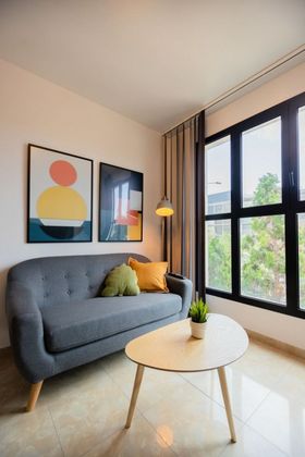 Foto 1 de Piso en alquiler en Ciutat Jardí de 1 habitación con muebles y aire acondicionado