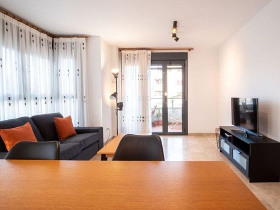 Foto 2 de Alquiler de piso en Sant Llorenç de 2 habitaciones con terraza y piscina