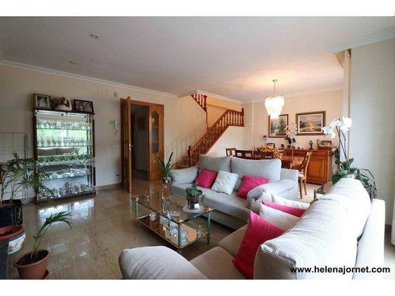 Foto 2 de Casa adossada en venda a Vilartagues i Tueda de Dalt de 5 habitacions amb terrassa i garatge