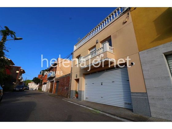 Foto 1 de Casa en venta en Sant Pol - Volta de l'Ametller de 4 habitaciones con terraza y garaje