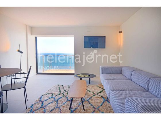 Foto 1 de Alquiler de piso en Port Salvi - Puntabrava de 2 habitaciones con terraza y muebles