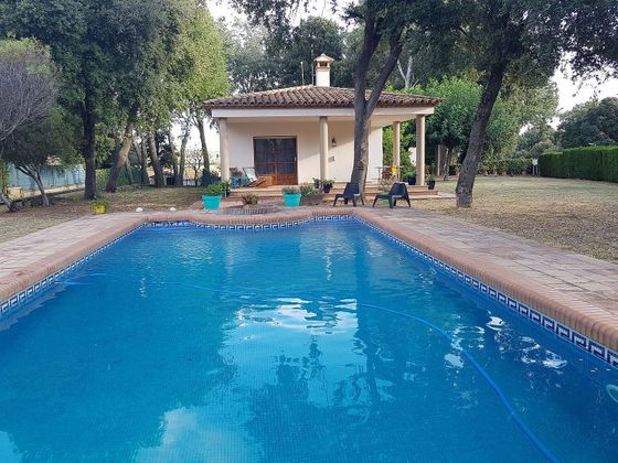 Foto 1 de Casa en venda a Avinyonet de Puigventós de 6 habitacions amb terrassa i piscina