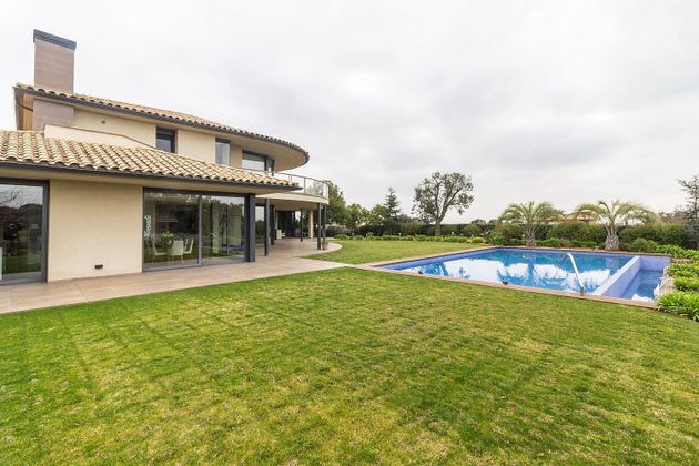 Foto 1 de Casa en venda a Peralada de 7 habitacions amb terrassa i piscina