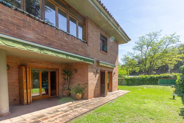 Foto 2 de Casa en venda a Montilivi - Palau de 5 habitacions amb terrassa i jardí