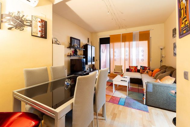 Foto 2 de Pis en venda a Montilivi - Palau de 2 habitacions amb garatge i aire acondicionat