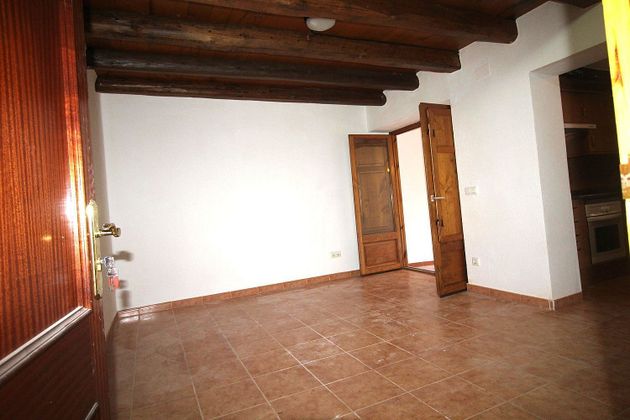 Foto 1 de Piso en venta en Lladó de 2 habitaciones con terraza y balcón