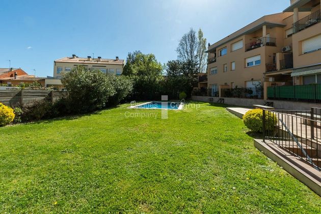 Foto 1 de Piso en venta en Llagostera de 3 habitaciones con terraza y piscina