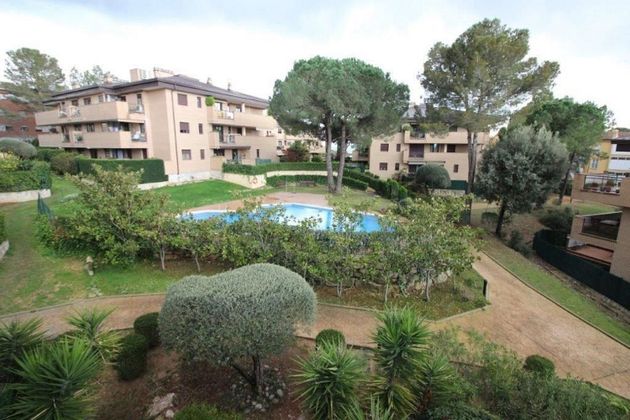Foto 1 de Pis en lloguer a Montjuïc de 3 habitacions amb terrassa i piscina