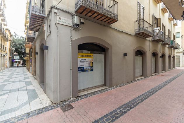 Foto 1 de Local en alquiler en Centre - Figueres de 179 m²
