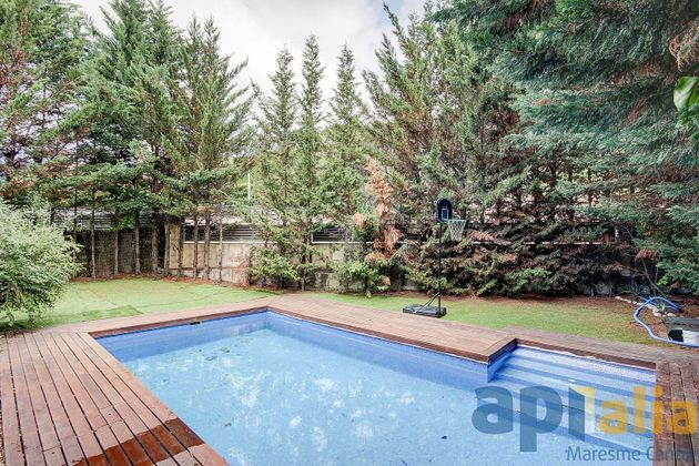 Foto 1 de Xalet en venda a Dosrius de 6 habitacions amb terrassa i piscina