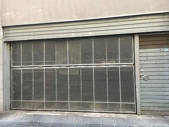 Foto 1 de Garatge en venda a calle Sant Pere de 30 m²