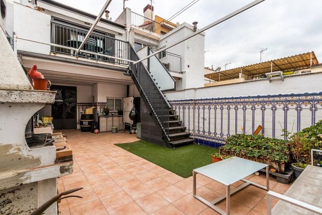 Foto 2 de Casa en venta en Centre - Sabadell de 3 habitaciones con terraza y garaje