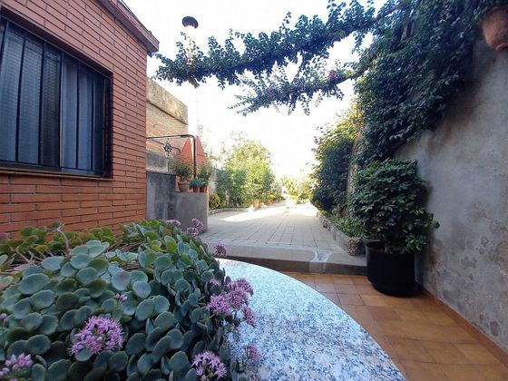 Foto 1 de Casa en venda a Centre - Sabadell de 6 habitacions amb garatge i jardí