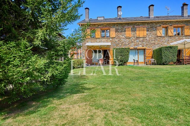 Foto 2 de Casa en venda a Llívia (Girona) de 3 habitacions amb terrassa i garatge