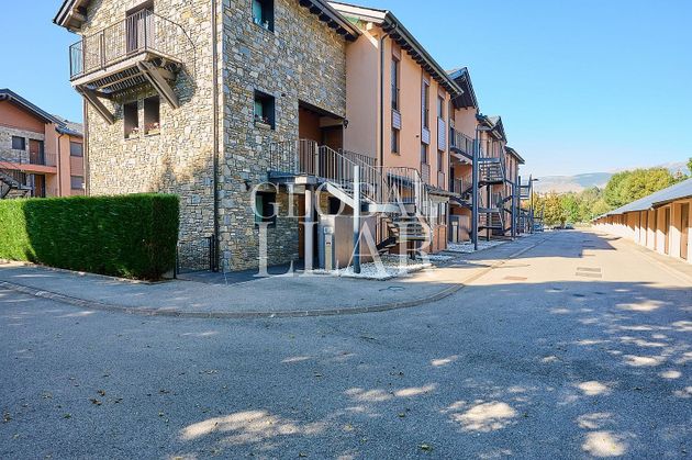 Foto 1 de Pis en venda a Bourg-Madame de 2 habitacions amb terrassa i garatge
