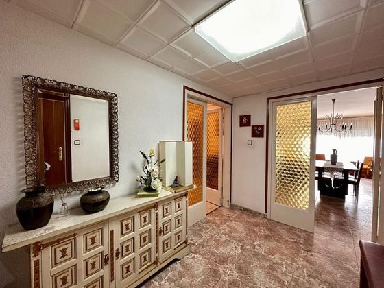 Foto 2 de Pis en venda a Olesa de Montserrat de 3 habitacions amb terrassa i garatge